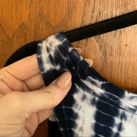 Calvin Klein Performance Tank - Picture 5 of 6